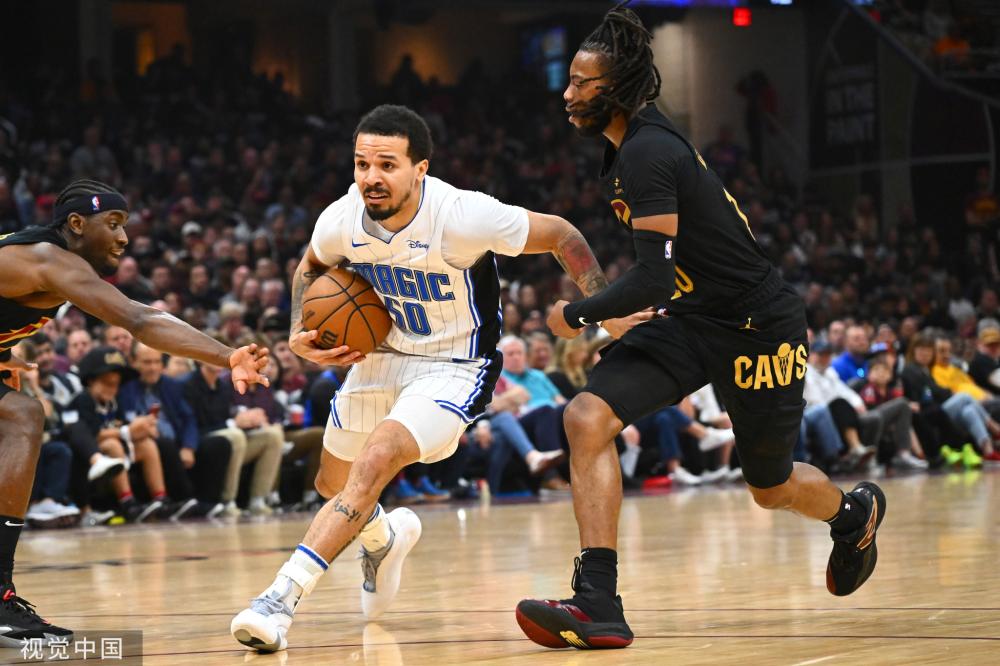 还在防守转 还在防守转